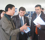 鷹(ying)牌軸(zhou)承生(sheng)産規(gui)模龐(pang)大，能(neng)滿足(zu)我大(da)批量(liang)定購(gou)的需(xu)求。