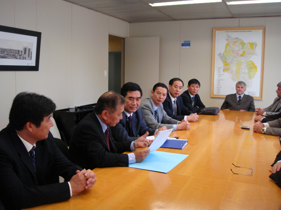 鷹牌(pai)軸承(cheng)擁有(you)國内(nei)先進(jin)的生(sheng)産設(she)備，讓(rang)客戶(hu)滿意(yi)